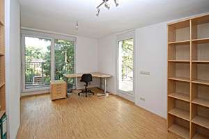Halle-Giebichenstein: Reihenmittelhaus mit 4 Terrassen, Garten, Garage und Einbauküche – Steiler Berg 11a, 6114 Giebichenstein, Halle (Saale) – Vorschaubild 11