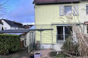 73207 Plochingen: Kleines Häuschen in Halbhöhenlage mit schönem Garten und Garage. – Die vollständige Adresse der Immobilie erhältst du vom Anbieter., 73207 Plochingen – Vorschaubild 2