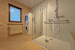 Glücksgriff für Familien und Schrauber. 
8 Zimmer auf 149 m². Plus 251 m² Fläche.
2 große Garagen. – Die vollständige Adresse der Immobilie erhältst du vom Anbieter., 72636 Frickenhausen – Vorschaubild 10
