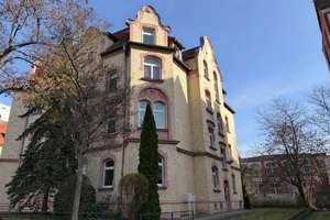 STILVOLLE EIGENTUMSWOHNUNG AM STADTPARK IN BEGEHRTER LAGE