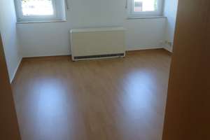 Helle 2-Zimmer-Wohnung in Wiesbaden-Sonnenberg – Die vollständige Adresse der Immobilie erhältst du vom Anbieter., 65193 Sonnenberg, Wiesbaden – Vorschaubild 3