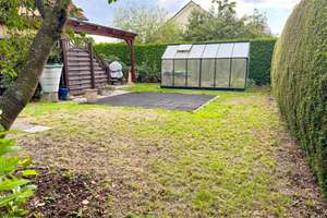 kurze Wege für den Alltag - Bj. 2003 | Gäste-WC | Tageslichtbad | gepflegter Garten | Doppelcarport – 4319 Engelsdorf, Leipzig – Vorschaubild 24