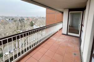 Herrliche Aussichten-nicht nur vom Balkon! 6-Zimmer-Residenz, Erstbezug nach Modernisierung, 2 Bäder – Goltsteinstr. 93, 50968 Bayenthal, Köln – Vorschaubild 8