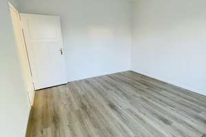 ***Tolle 3-Raumwohnung mit Einbauküche in ruhiger Lage*** – Weimarer Str. 4, 39122 Westerhüsen, Magdeburg – Vorschaubild 10