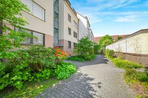 Gepflegte 3-Zimmer-Wohnung mit Aufzug, Gäste-WC und eigener Garage in ruhiger und grüner Lage – Die vollständige Adresse der Immobilie erhältst du vom Anbieter., 4316 Mölkau, Leipzig – Vorschaubild 3