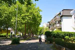 Helle 3 Zimmer-Wohnung im 1. OG mit Balkon in äußerst gepflegtem Mehrfamilien-haus * Nähe Arena * – Westparkstr. 89, 47803 Krefeld – Vorschaubild 11