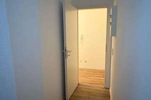 NACHMIETER GESUCHT für schöne 2-Raum-Wohnung mit Balkon in MD Stadtfeld-Ost! – Immermannstr. 2, 39108 Stadtfeld Ost, Magdeburg – Vorschaubild 22