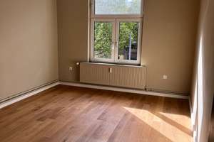 Stilvolle 4-Zimmer-Altbauwohnung mit Balkon und Originaldetails  – Admiralstraße 00, 28215 Findorff-Bürgerweide, Bremen – Vorschaubild 15
