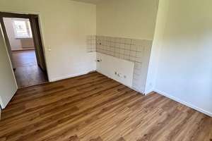 renovierte Wohnung 3 ZKB mit Balkon Ysenburgstraße 34 Kassel – Die vollständige Adresse der Immobilie erhältst du vom Anbieter., 34125 Wesertor, Kassel – Vorschaubild 7