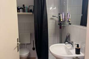 Lebendiges Stadtleben: 1-Zimmer-Wohnung in Düsseldorf-Pempelfort – Die vollständige Adresse der Immobilie erhältst du vom Anbieter., 40211 Pempelfort, Düsseldorf – Vorschaubild 9