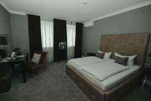 Gepflegtes Boutique-Hotel in Essen-Rüttenscheid mit langfristigem Pachtvertrag und 7,67 % AfA – Die vollständige Adresse der Immobilie erhältst du vom Anbieter., 45131 Rüttenscheid, Essen – Vorschaubild 23