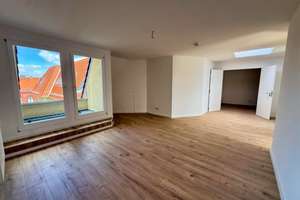 Großzügige Altbauwohnung mit Klimaanlage & Fußbodenheizung  – Hegelstraße 26, 39104 Altstadt, Magdeburg – Vorschaubild 2