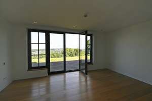 Super Special! Luxus-Wohnung mit Terrasse, Garten, Garage & einmaligem Ruhrtalblick – 45219 Kettwig, Essen – Vorschaubild 5
