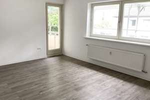 Hier wird modernisiert - gemütliche 3-Zimmer-Wohnung mit Balkon – Süntelstr. 9, 30419 Stöcken, Hannover – Vorschaubild 3