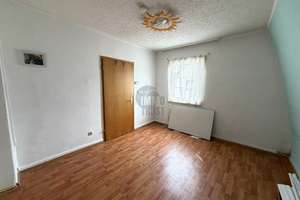 EINZIEHEN & WOHLFÜHLEN: LIEBEVOLLES ZUHAUSE MIT EINBAUKÜCHE, BALKON & RUHIGER LAGE – Die vollständige Adresse der Immobilie erhältst du vom Anbieter., 36266 Heringen (Werra) – Vorschaubild 12