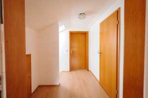 Ihr Wohnglück im Grünen - Zweifamilienhaus mit großem Grundstück, 2 Garagen & Apartment – Aschaffenburg (Kreis) – Vorschaubild 20