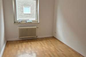Balkonwohnung mit Gartenblick in Essen-Fünfhandbank – Fünfhandbank 3, 45307 Kray, Essen – Vorschaubild 4