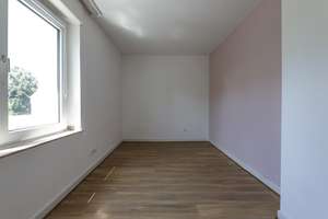 Home sweet home! Teilmodernisiertes rd. 188 m² großes Ein-bis Dreifamilienhaus mit tollem Garten – Die vollständige Adresse der Immobilie erhältst du vom Anbieter., 45359 Schönebeck, Essen – Vorschaubild 22