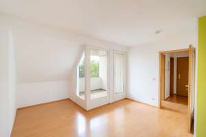 Sofort bezugsfrei! 2-Raum-Apartment im DG mit Loggia, EBK und Wanne in perfekter Wohnlage! – Die vollständige Adresse der Immobilie erhältst du vom Anbieter., 1279 Tolkewitz/Seidnitz-Nord, Dresden – Vorschaubild 13