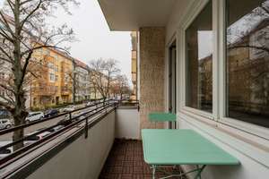 From 01.05 - Bright and Peaceful 3-rooms Apartment with Balcony – Die vollständige Adresse der Immobilie erhältst du vom Anbieter., 10715 Wilmersdorf, Berlin – Vorschaubild 9