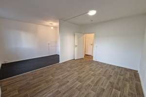 1-Zimmer mit Aussicht, Balkon und Wannenbad in der 3. Etage – Deiwitzweg 17, 4207 Lausen-Grünau, Leipzig – Vorschaubild 2