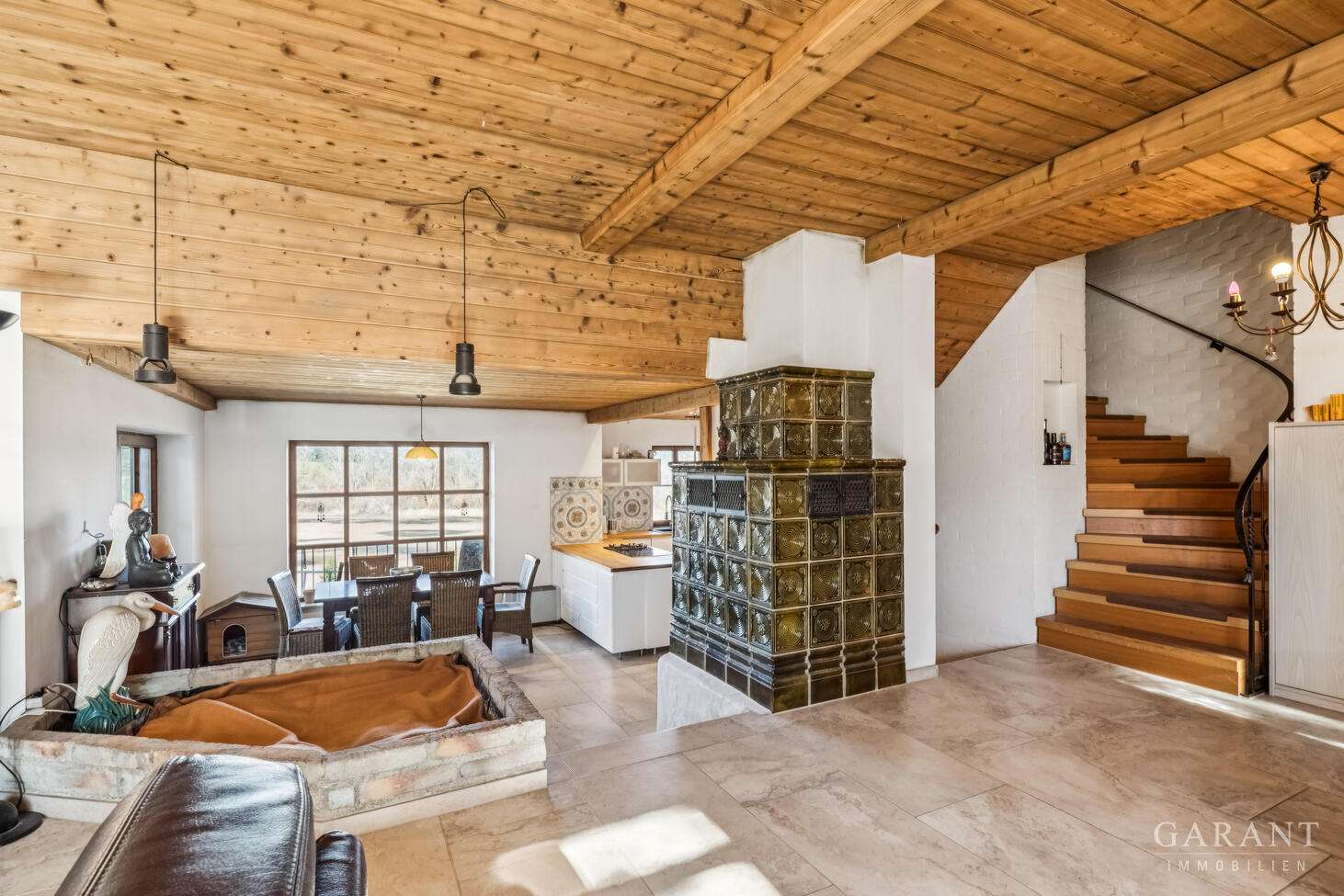 Immobilie in Steingaden - Steingaden: Zweifamilien- oder Mehrgenerationenhaus mit Naturidylle am Weiher! - Bild 4