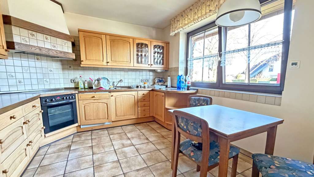 Immobilie in Hünxe - Bungalow mit großem Garten, Vollkeller und Garage in ruhiger Lage von Hünxe - Bild 4