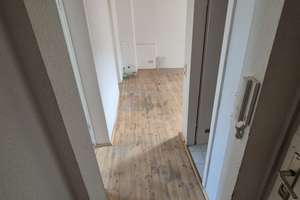 360°-Rundgang - Gemütliche 2-Zimmer-Wohnung mit ca. 55 m² im 1. Obergeschoss – Hochstr. 18, 42105 Elberfeld, Wuppertal – Vorschaubild 2