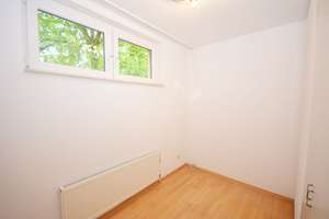 Großzügige Wohnung mit Loggia und Tiefgaragenstellplatz in Lövenich (bezugsfrei) – Die vollständige Adresse der Immobilie erhältst du vom Anbieter., 50859 Lövenich, Köln – Vorschaubild 12