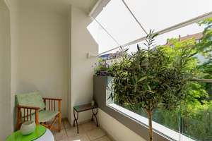 Schöne 3-Zimmer-Wohnung in beliebter Lage direkt an der Düssel – Die vollständige Adresse der Immobilie erhältst du vom Anbieter., 40239 Düsseltal, Düsseldorf – Vorschaubild 3