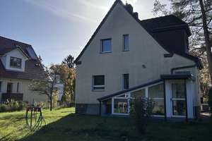 Hermsdorf, freistehendes EFH, Bj. 1936, in 2023 umfassend san./z.T. modernisiert, großer Garten – Die vollständige Adresse der Immobilie erhältst du vom Anbieter., 13467 Hermsdorf, Berlin – Vorschaubild 1