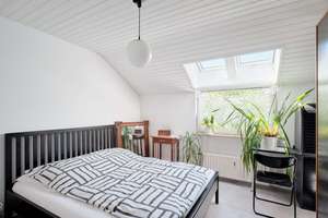 Charmante 3,5-Zimmer DG-Maisonette mit Loggia und TG-Stellplatz – Die vollständige Adresse der Immobilie erhältst du vom Anbieter., 70599 Birkach-Süd, Stuttgart – Vorschaubild 16