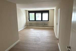 frisch renovierte 3-Zimmerwohnung mit Balkon – Die vollständige Adresse der Immobilie erhältst du vom Anbieter., 75177 Nordstadt, Pforzheim – Vorschaubild 1