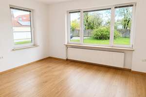 Seltene Gelegenheit: Bungalow mit 2.000 m² Grundstück, Nebengebäude und Baupotenzial – Die vollständige Adresse der Immobilie erhältst du vom Anbieter., 94486 Osterhofen – Vorschaubild 6