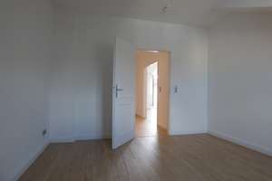 Prov-Frei: DG Kollwitzkiez, 3 Zimmer, ca. 96 m², Küche, Süd-Terrasse, Wannenbad, Maßmöbel – Sredzkistraße XX, 10435 Prenzlauer Berg, Berlin – Vorschaubild 28