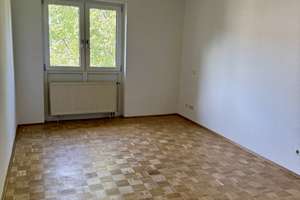 Bezugsfreie 3-Zimmer-Eigentumswohnung mit zwei Balkonen und Tiefgaragenstellplatz – Waldemarstraße 54, 13156 Niederschönhausen, Berlin – Vorschaubild 4
