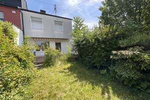 renovierungsbedürftiges Reiheneckhaus  – Die vollständige Adresse der Immobilie erhältst du vom Anbieter., 86316 Friedberg – Vorschaubild 2