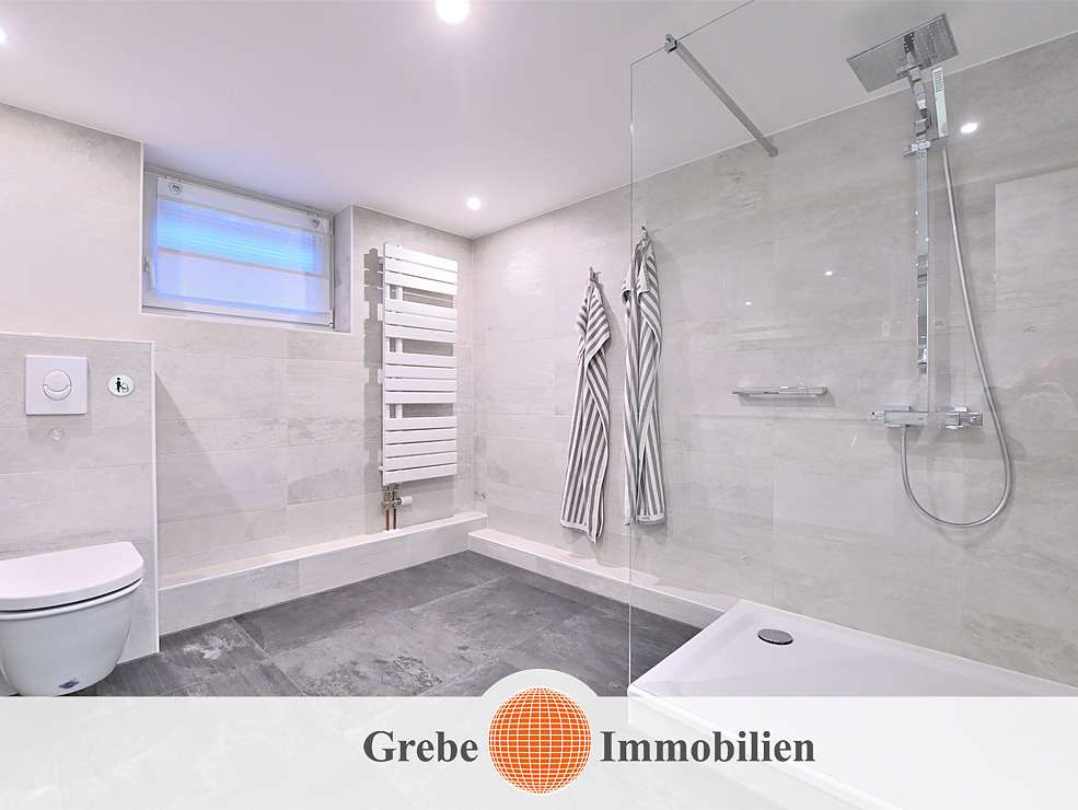 Immobilie in Fürstenwalde/Spree - Absolut hochwertiges Zweifamilienhaus mit 3 Bädern und Vollkeller! - Bild 21