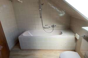 Helle 2-Zimmerwohnung mit Balkon – Kreuzsteinstraße 28, 90441 Schweinau, Nürnberg – Vorschaubild 9