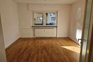 3-Zimmer Wohnung mit Loggia in Mannheim Neuostheim – Konrad-Witz-Straße 2, 68163 Neuostheim/Neuhermsheim, Mannheim – Vorschaubild 3