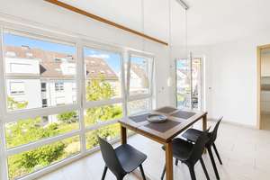 Erstklassige Drei-Zimmer-Wohnung mit Balkon in ruhiger, zentraler Lage – 60388 Bergen-Enkheim, Frankfurt am Main – Vorschaubild 3