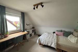 Stilvolle 4-Zimmer-DG in Ludwigsburg 