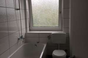 Ihr neues zu Hause- 3 Zimmerwohnung mit Loggia und EBK in Duisburg-Mündelheim! – Im Bonnefeld 22, 47259 Mündelheim, Duisburg – Vorschaubild 5