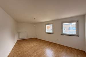 Ideale und Lichtdurchflutete 2 Raum- Wohnung - frisch weiß gestrichen* direkt an der Rü – Rüttenscheider Str. 132, 45131 Rüttenscheid, Essen – Vorschaubild 11