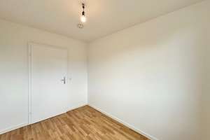 Befristete 4-Zimmer-Wohnung mit Balkon – Karl-Marx-Ring 8, 81735 Neuperlach, München – Vorschaubild 5