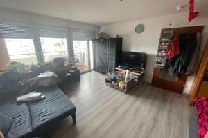 1-Zimmer-Apartment mit Balkon und PKW-Stellplatz