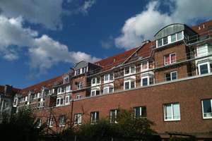 Wersten: Gepflegtes, möbliertes Appartement, ideal für Pendler und Studenten, Nähe Uni