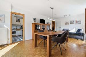 Maisonette-Wohnung ca. 105m² mit 4 Zimmern, Balkon und eigenem Stellplatz in Bochum-Weitmar – Die vollständige Adresse der Immobilie erhältst du vom Anbieter., 44795 Weitmar-Mark, Bochum – Vorschaubild 4