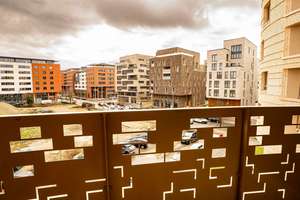 ERSTBEZUG | Bezugsfertige 3-Zi-Eigentumswohnung im 3.OG, 86 m² mit großer Loggia im Pelikan-Viertel