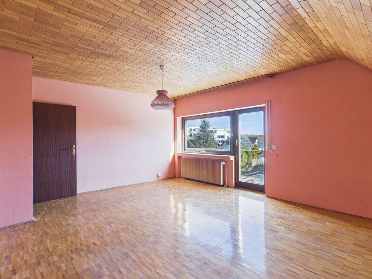 Immobilie in Zimmern ob Rottweil - Einfamilienhaus mit viel Charme und Potential ! - Bild 7